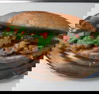 Little Hanoi Cafe - Bet 4u