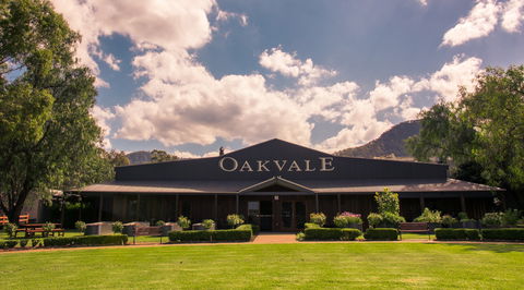 Oakvale Wines - Click Find 0