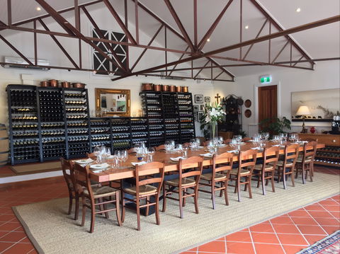 St Maur Wines - Lawyer Find 2