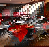 Vindaloo Palace - Click Find