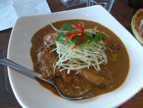 Bangkok Brothers - Hillarys - Lawyer Find 0
