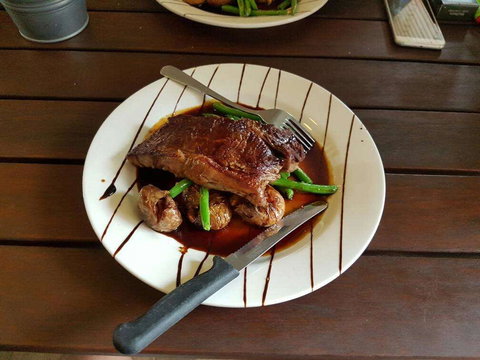 Il Duca Restaurant - Lawyer Find 0