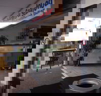 Pelican's Seafood Sandwich Bar - Bet 4u