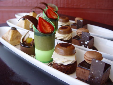 Sabor Dessert Bar - Click Find 1