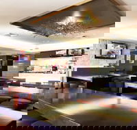 Colonial Hotel - Click Find