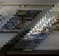 Poppies on Wallace - Bet 4u