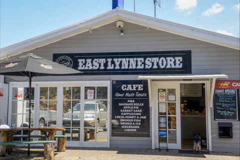 East Lynne Store - Click Find 0