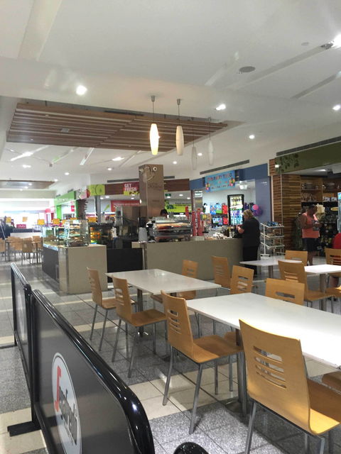 Cafe Regina - Click Find 0
