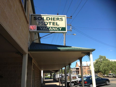 Soldiers Motel - Bet 4u 0