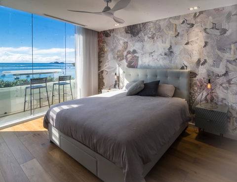 Promenade Penthouse Apartment - Click Find 7