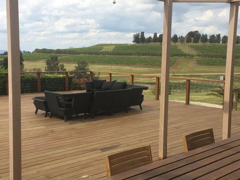 Grapevines Boutique Accommodation - Click Find 2