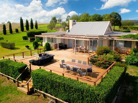 Grapevines Boutique Accommodation - Click Find 1