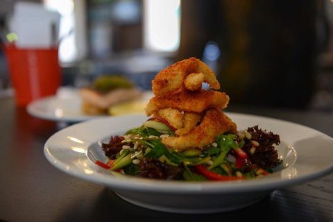 Crossroads Hotel - Local Finder 35