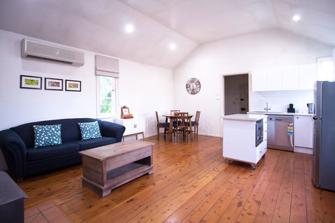Stay In Mudgee - Lavinia 22