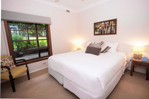 Stay In Mudgee - Lavinia 32