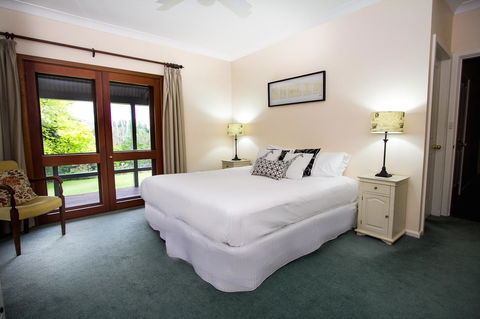 Stay In Mudgee - Lavinia 15