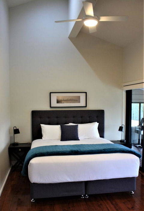 Wine Country Villas - Click Find 7