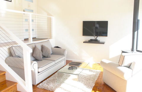 Wine Country Villas - Click Find 14