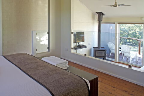 Wine Country Villas - Click Find 23