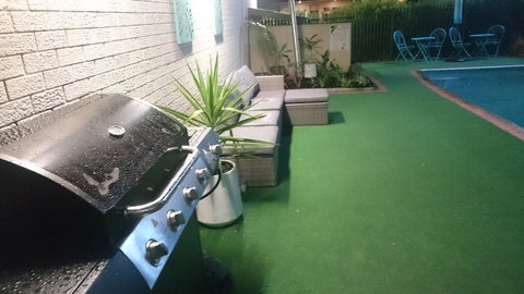 Adelong Motel - Local Finder 10