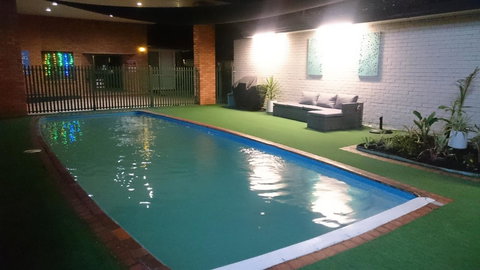 Adelong Motel - Local Finder 2