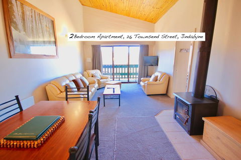 Full Circle Apartments - Click Find 26