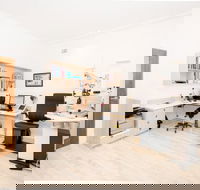 The Eye Place - Click Find