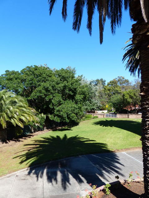 Monaco Court Apartment Adelaide - Click Find 18