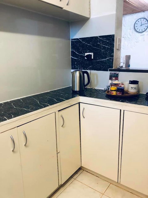 Aussie Opal Diggers Outback Retreat-Undergound - Bet 4u 4