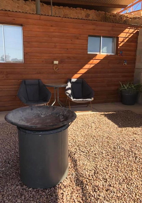 Aussie Opal Diggers Outback Retreat-Undergound - Bet 4u 21