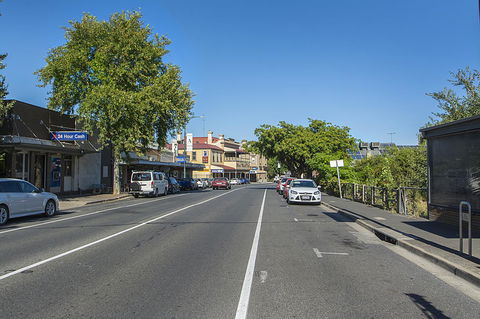 Stoneleigh Cottage Bed And Breakfast - Click Find 22