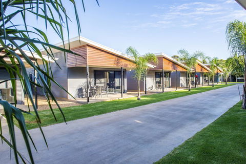 Paringa Resort - Bridge Guide 2