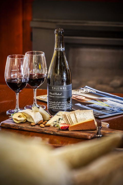 Lindsay House Homestead - Click Find 12