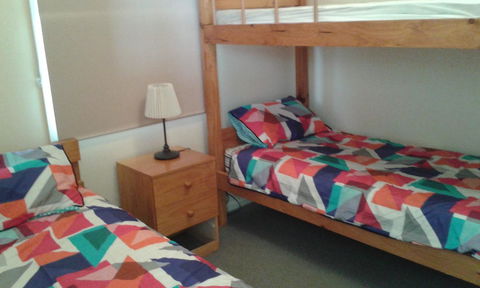 Marion Bay Holiday Villas - Click Find 17