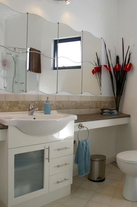 Boat Haven Studios - Click Find 4
