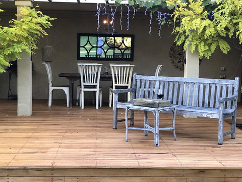 Arcadia - The Barn Cottage & Rosehill Cottage - Click Find 27