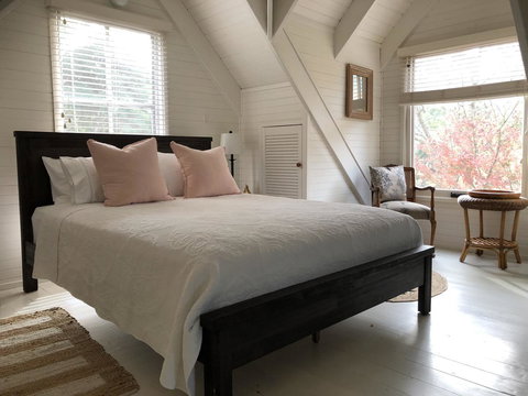 Arcadia - The Barn Cottage & Rosehill Cottage - Click Find 6