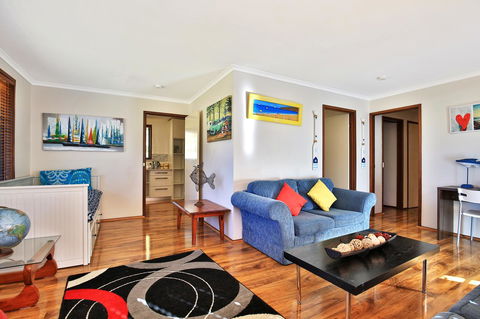 Sandy Toes Beach House Jervis Bay - 2min To Beach - Lawyer Find 5