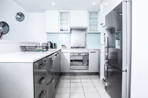 DD Apartments On Sussex Street - Click Find 4