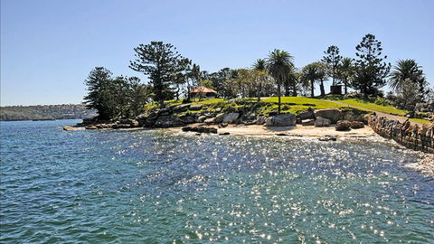 Panoramic Harbour Views And Unbeatable Comfort - Lawyer Find 16