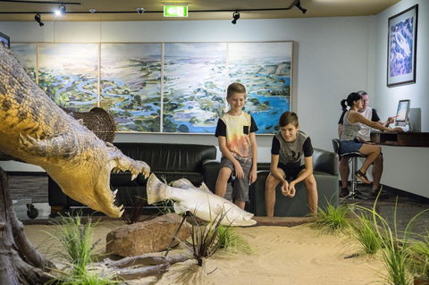 Mercure Kakadu Crocodile - Lawyer Find 21