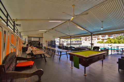 Youth Shack Backpackers Darwin - Click Find 11