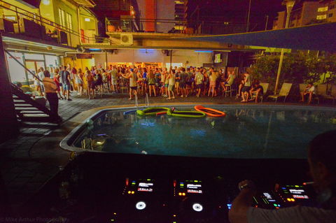 Youth Shack Backpackers Darwin - Click Find 25