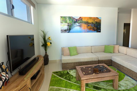 Kakadu @ The Kube (Darwin City) - Click Find 7