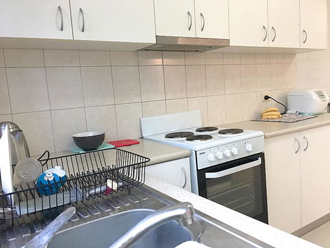 Cozy Room For A Great Stay In Darwin - Excellent Location - Click Find 1