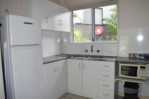 Hidden Valley Holiday Park Darwin - Click Find 20