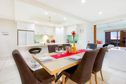 BeachLife Apartments - Click Find 13