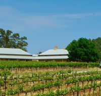 Scobie Lane Retreat - Click Find