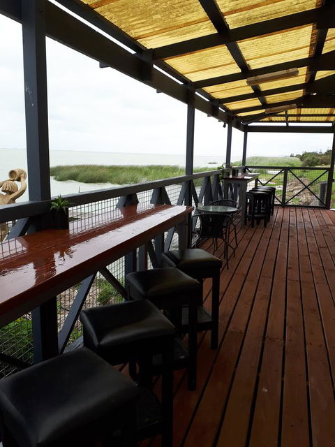 Meningie's Waterfront Motel - Click Find 41