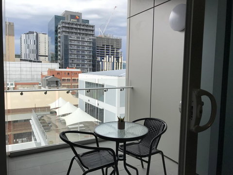 Ther-Rich 2Brm CBD Apartment - Who Is Search 38